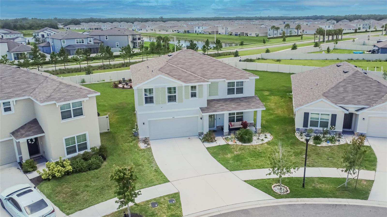 BERRY BAY - Residential Lease