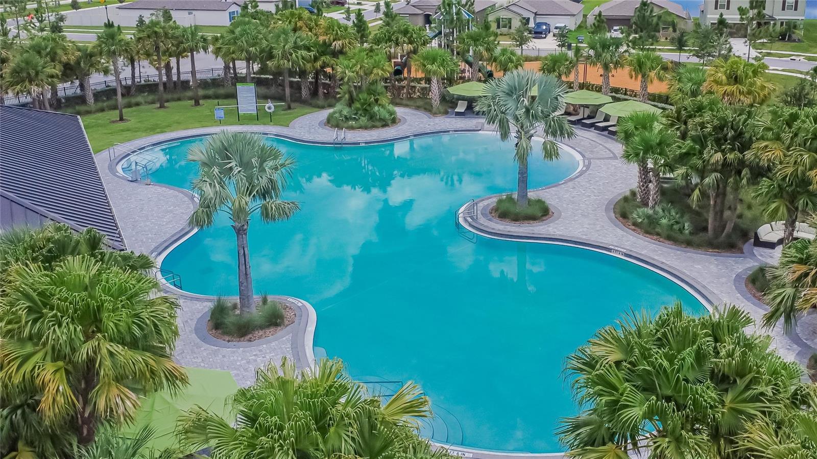 BERRY BAY - Residential Lease