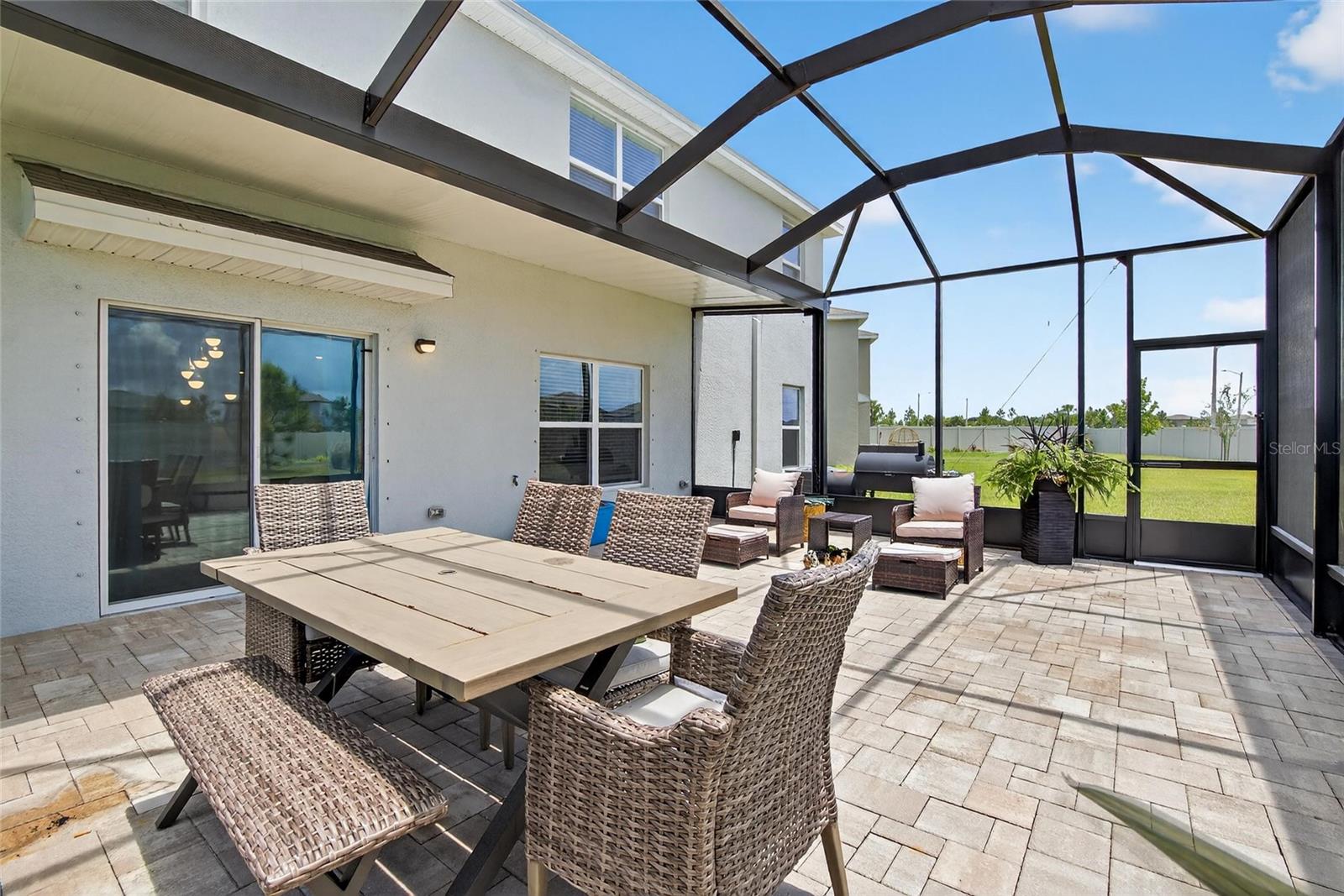 BERRY BAY - Residential Lease