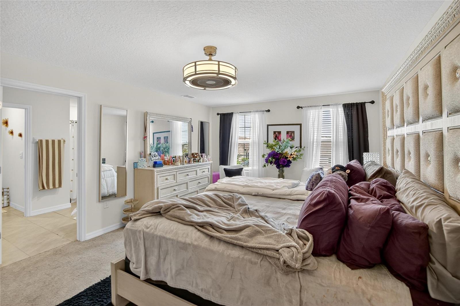 BERRY BAY - Residential Lease