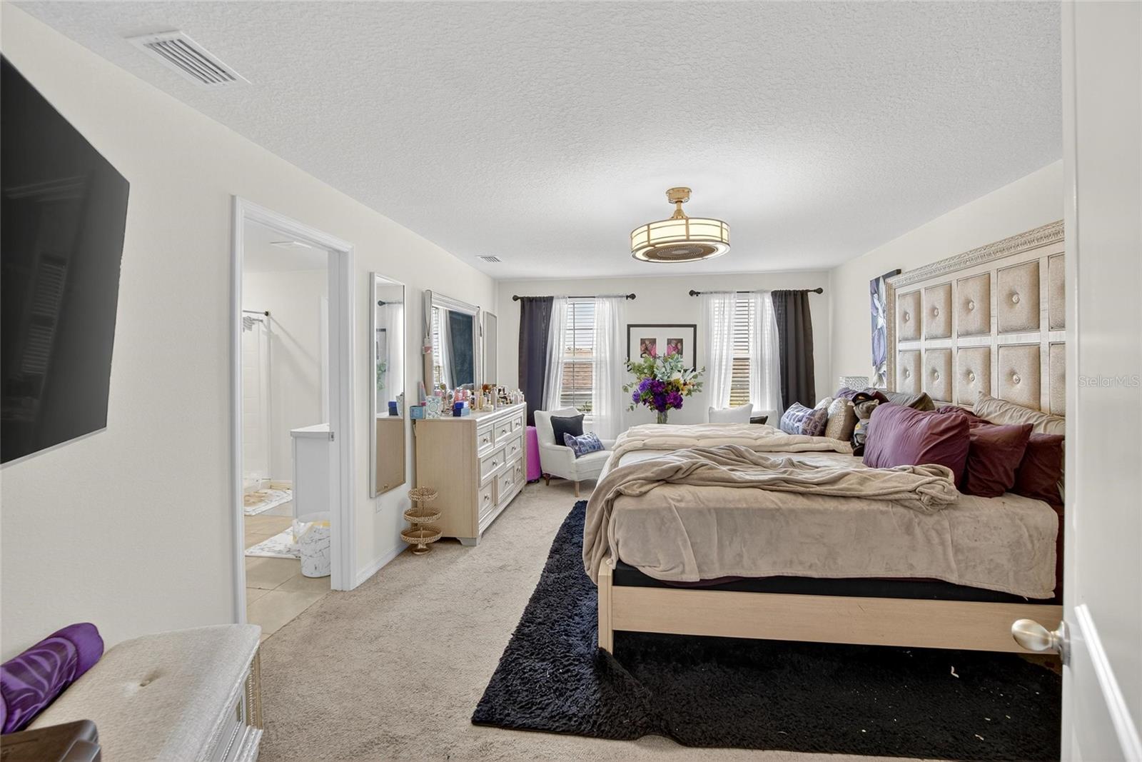 BERRY BAY - Residential Lease