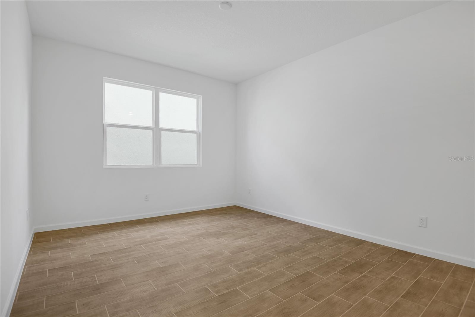 SEASONS AT GRANDVIEW GARDENS - Residential