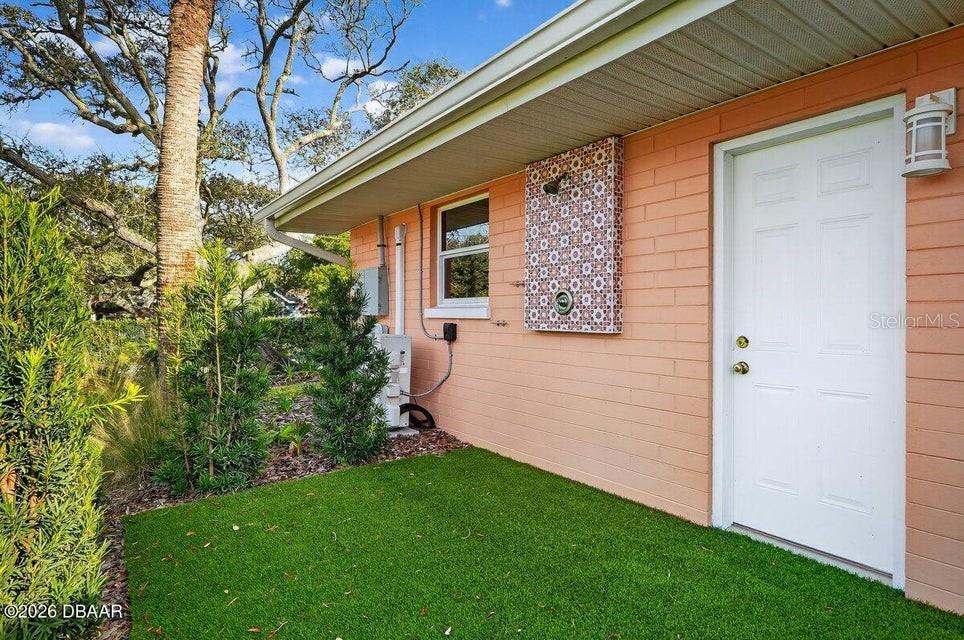 RIVEROAKS - Residential