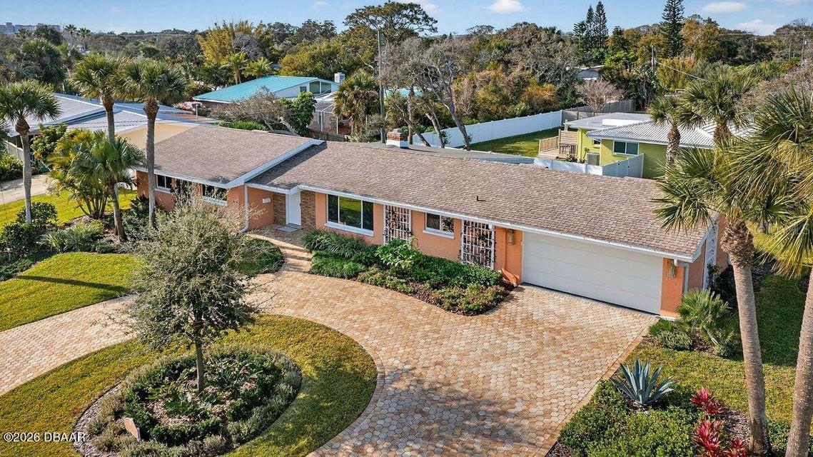 RIVEROAKS - Residential