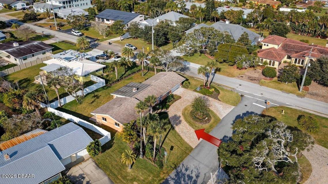 RIVEROAKS - Residential