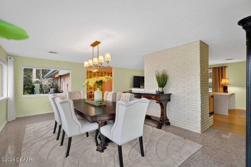 RIVEROAKS - Residential