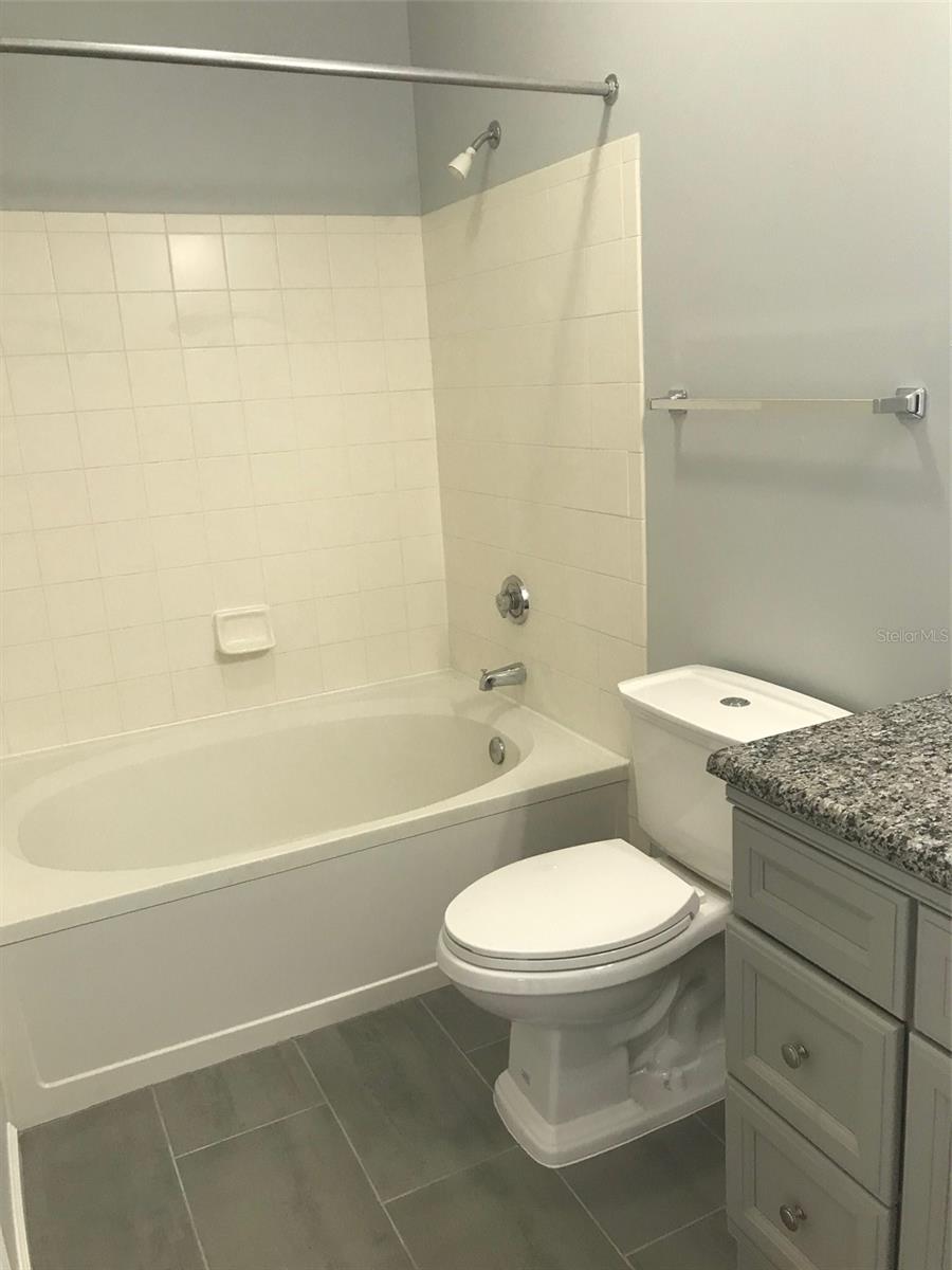10428 VILLA VIEW CIRCLE 10428
