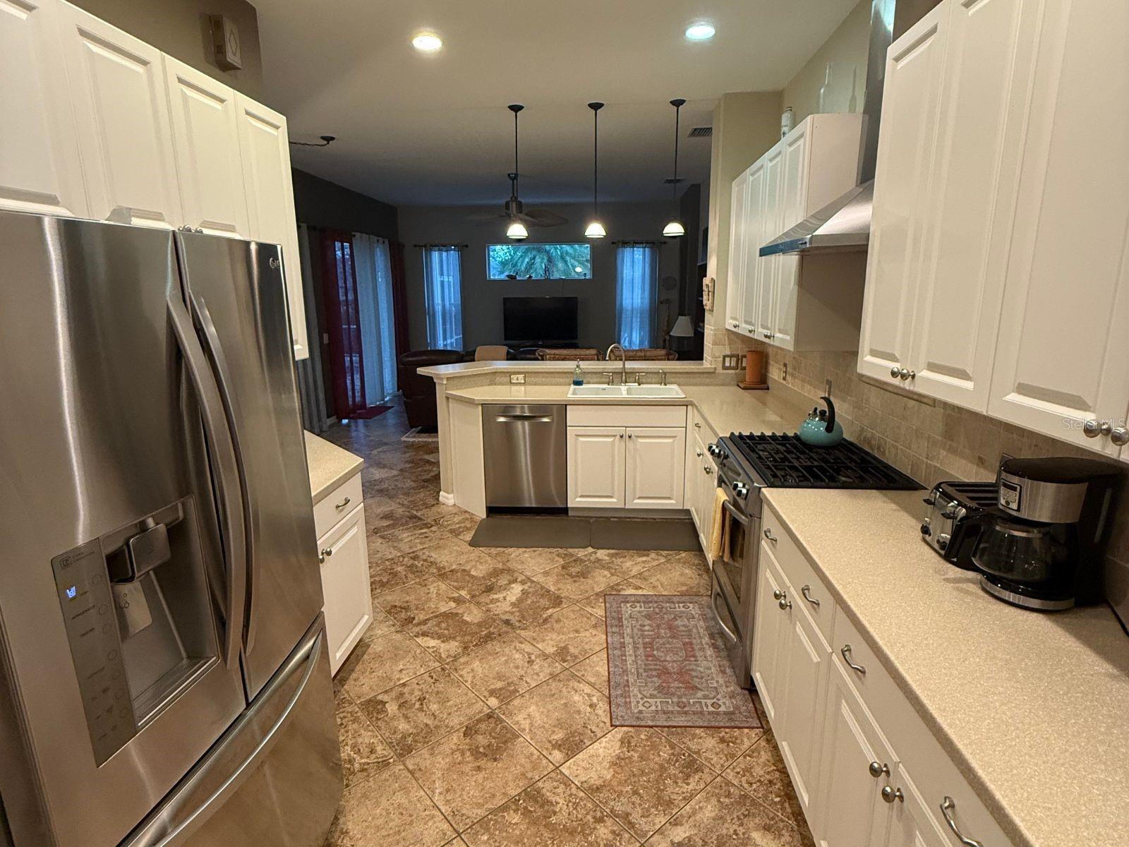ASHLEY TRACE AT UNIVERSITY PLACE - Residential Lease