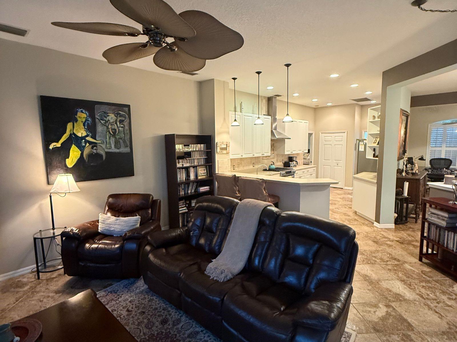 ASHLEY TRACE AT UNIVERSITY PLACE - Residential Lease
