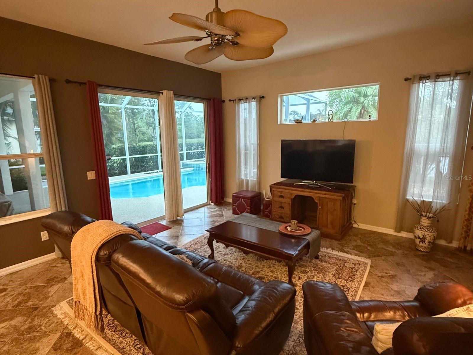 ASHLEY TRACE AT UNIVERSITY PLACE - Residential Lease