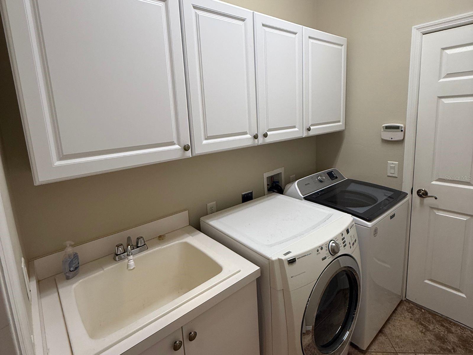 ASHLEY TRACE AT UNIVERSITY PLACE - Residential Lease