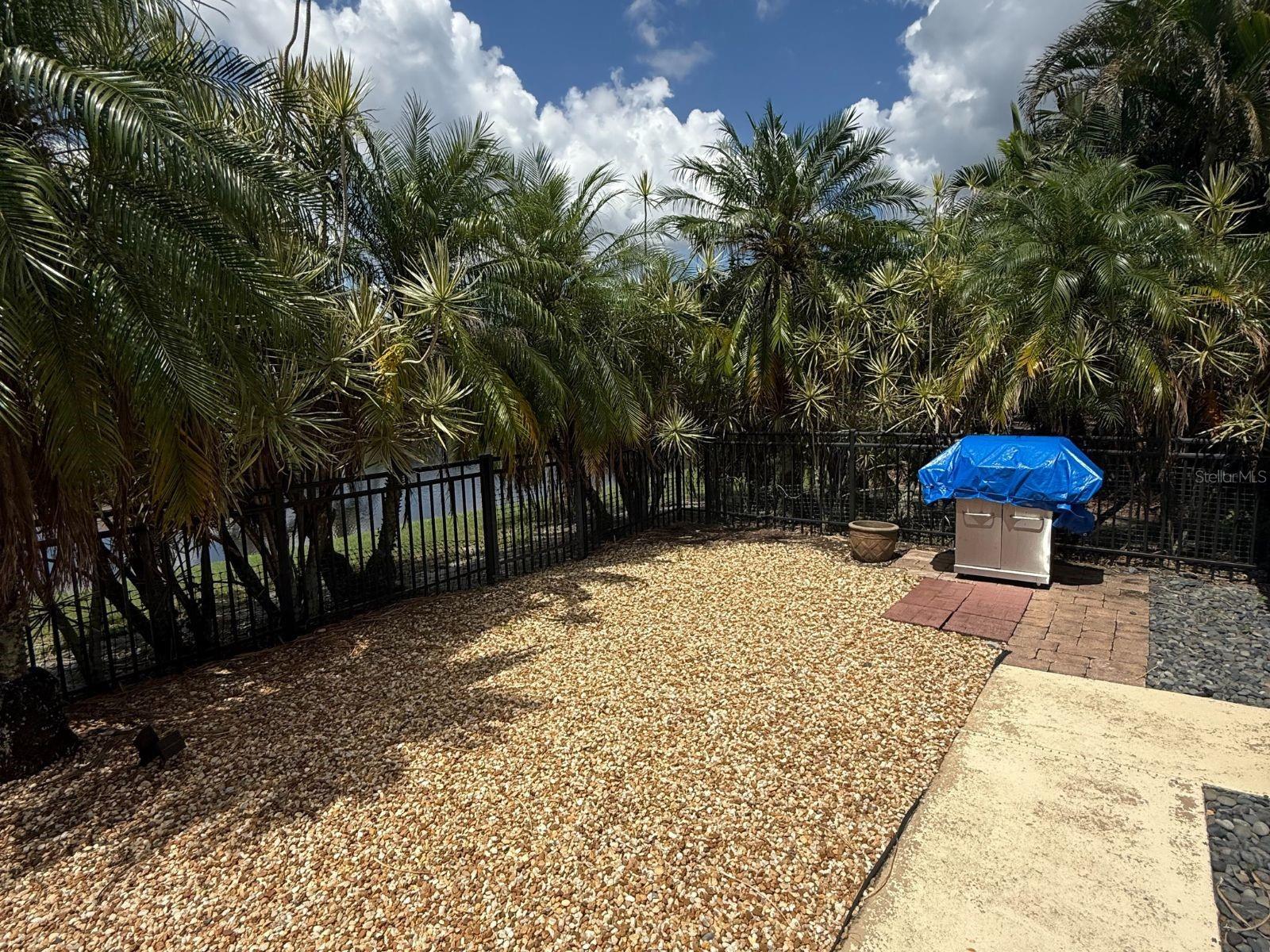 ASHLEY TRACE AT UNIVERSITY PLACE - Residential Lease