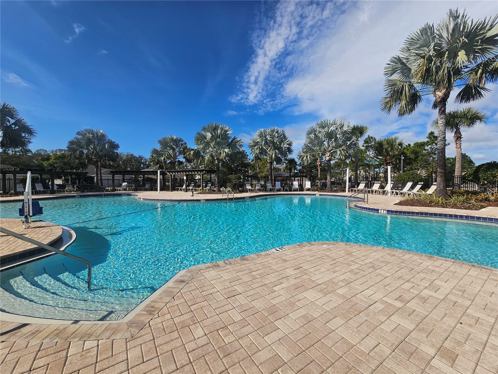 DEL TIERRA PH II - Residential