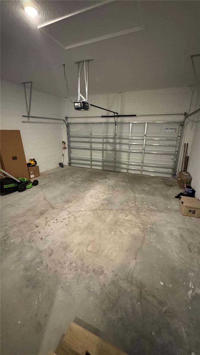 SENTINEL HILL - Residential