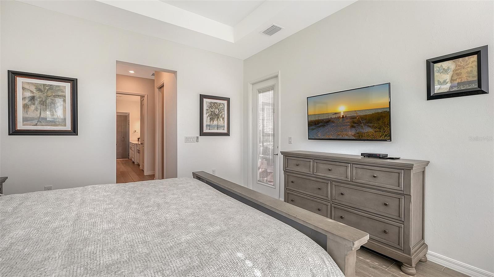 WELLEN PARK GOLF & COUNTRY CLUB - Residential Lease