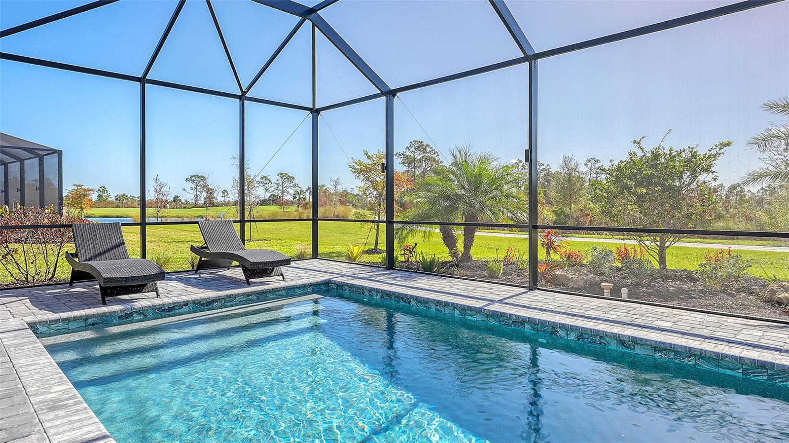 WELLEN PARK GOLF & COUNTRY CLUB - Residential Lease