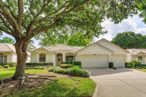 Photo of 3805 Scarborough Court, Clermont, FL 34711 (MLS # G5111791)