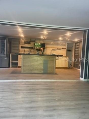 SUNCOAST ESTATE - Residential