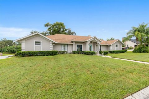 Tiny photo for 2305 SE 30th Street, Ocala, FL 34471 (MLS # OM711881)