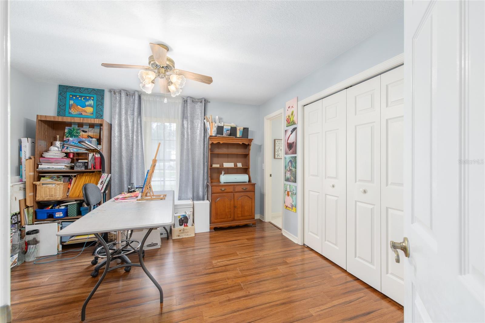 AVONDALE - Residential