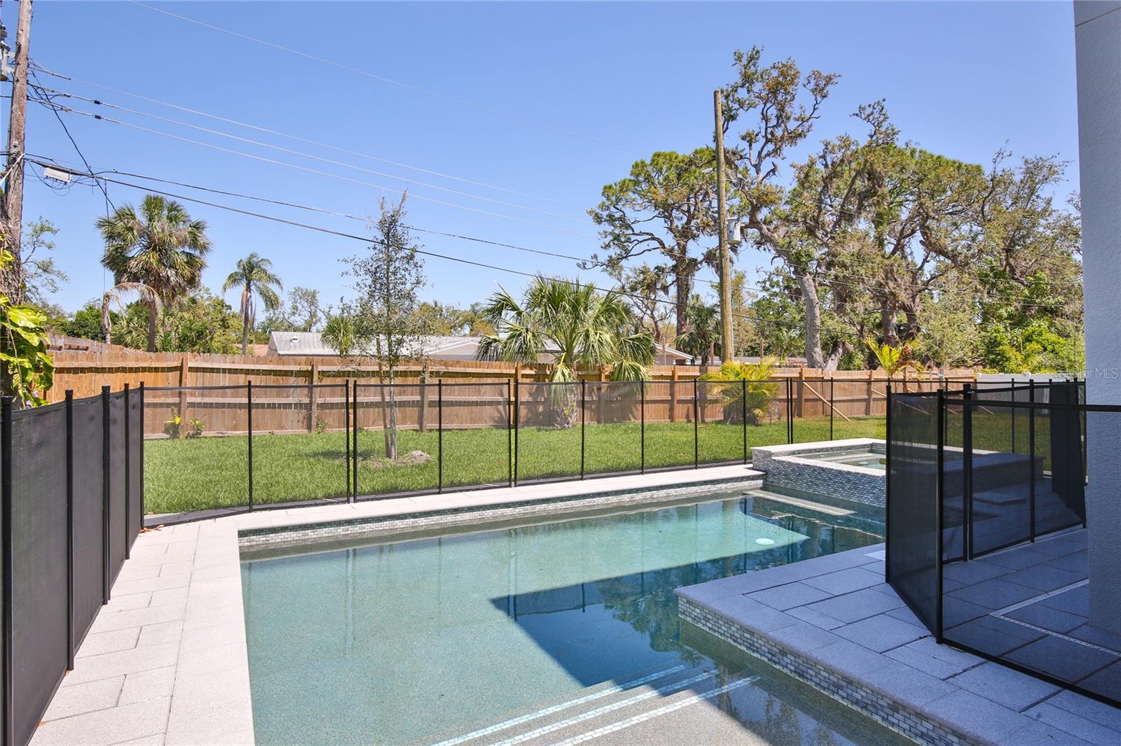 RIDGEWOOD - Residential