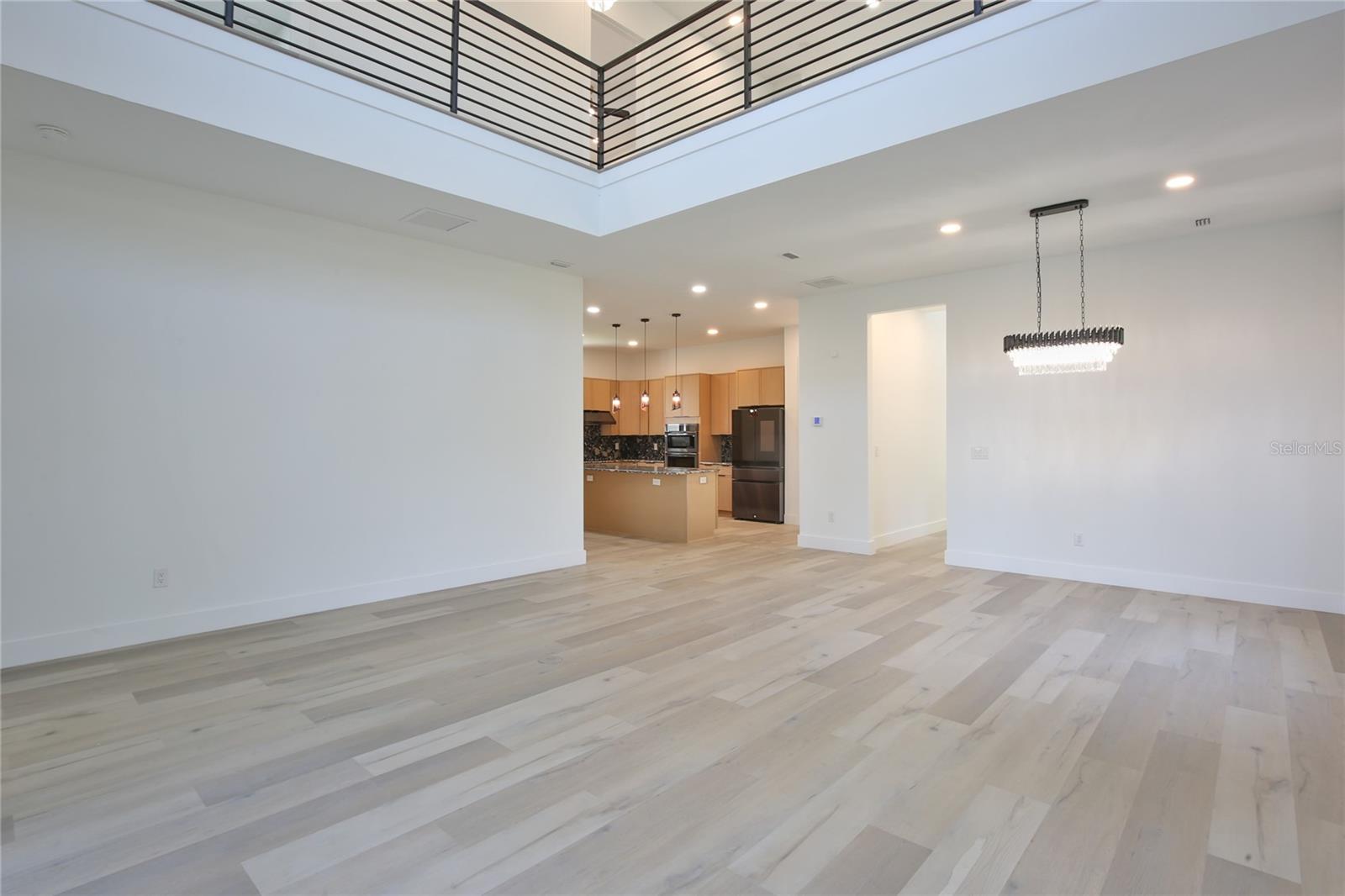 RIDGEWOOD - Residential