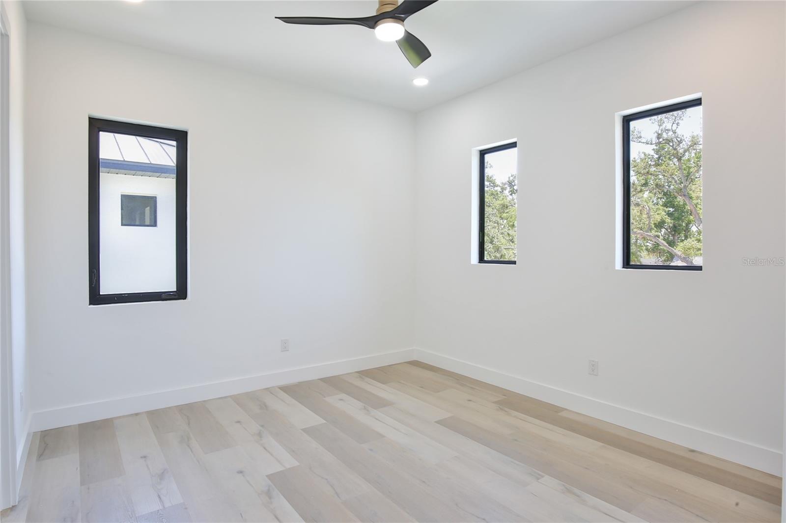 RIDGEWOOD - Residential