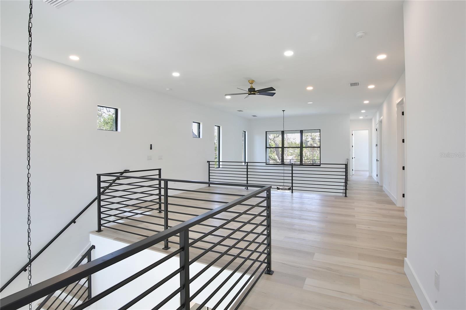 RIDGEWOOD - Residential