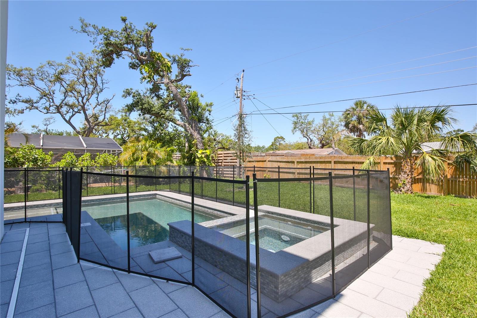 RIDGEWOOD - Residential