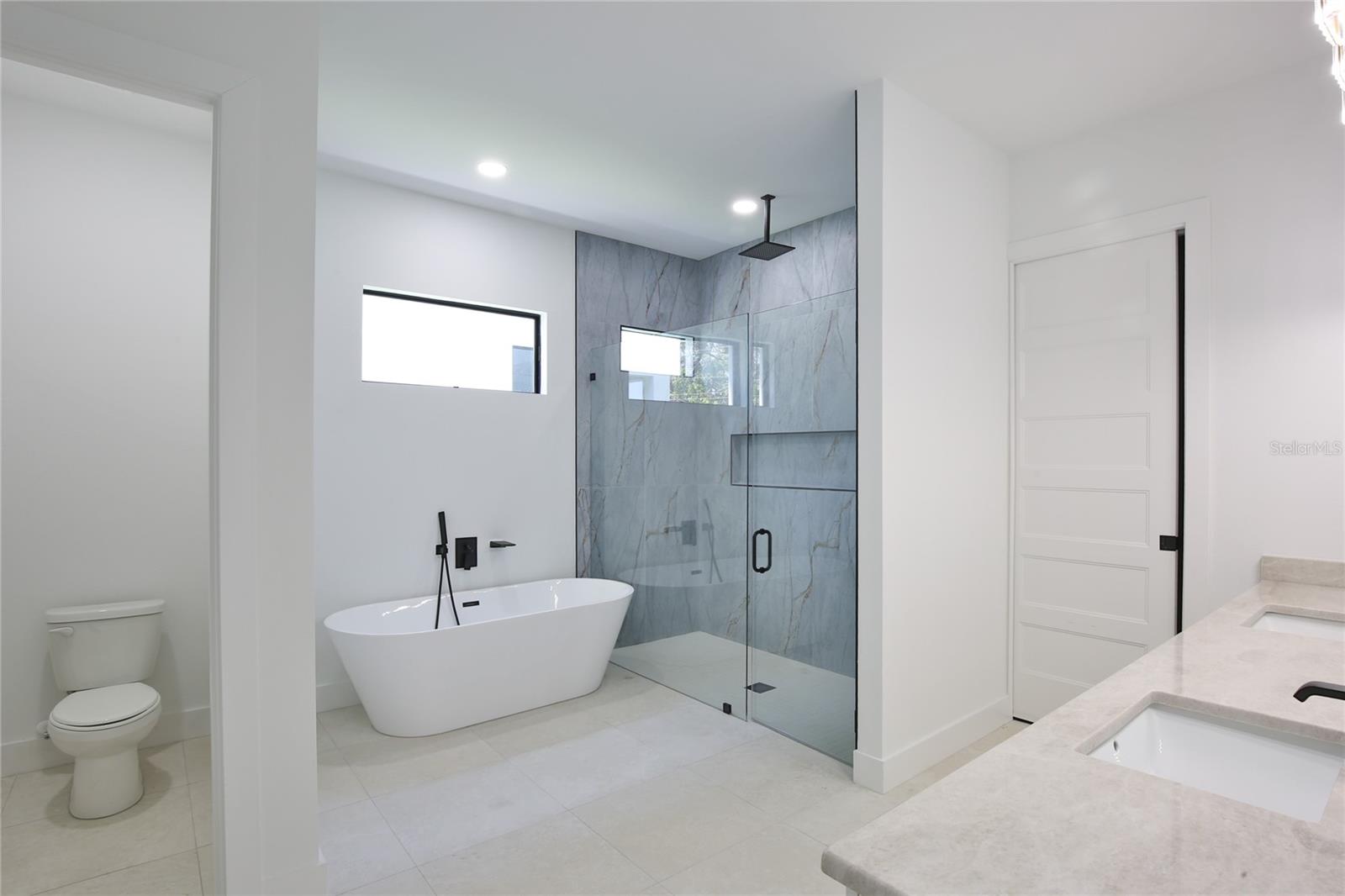 RIDGEWOOD - Residential