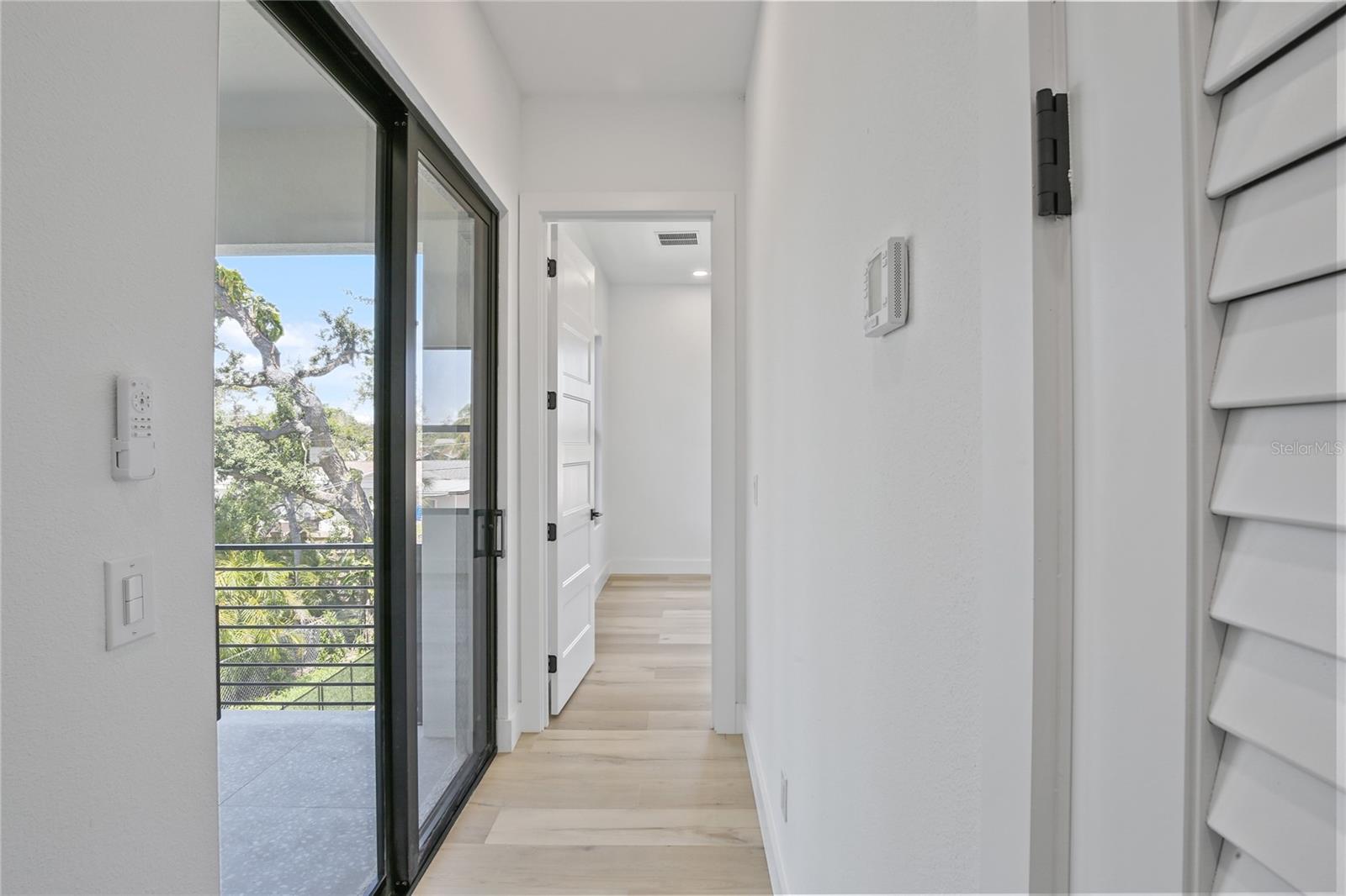 RIDGEWOOD - Residential