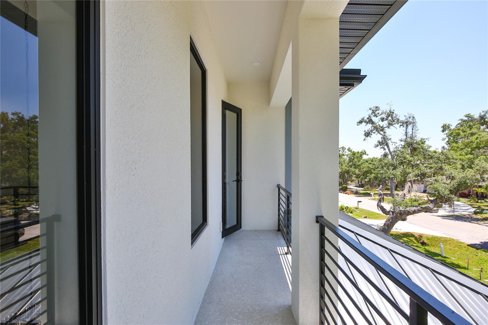 RIDGEWOOD - Residential