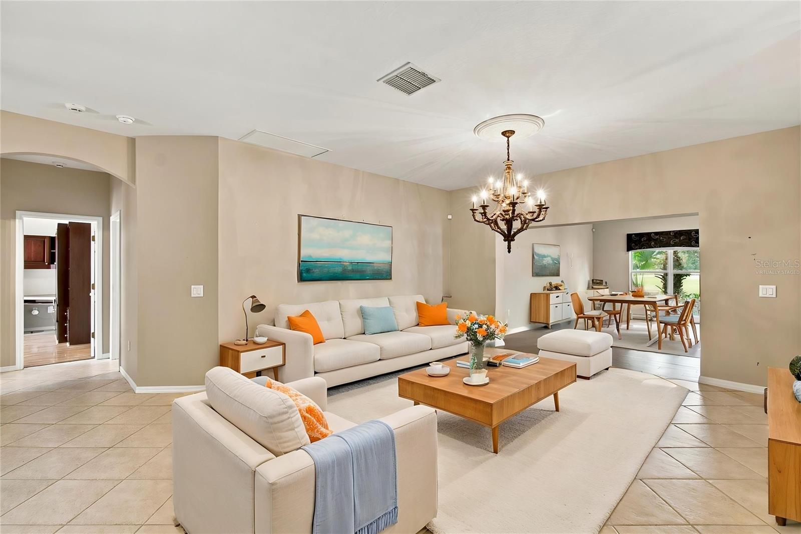 352 HAMRICK DR