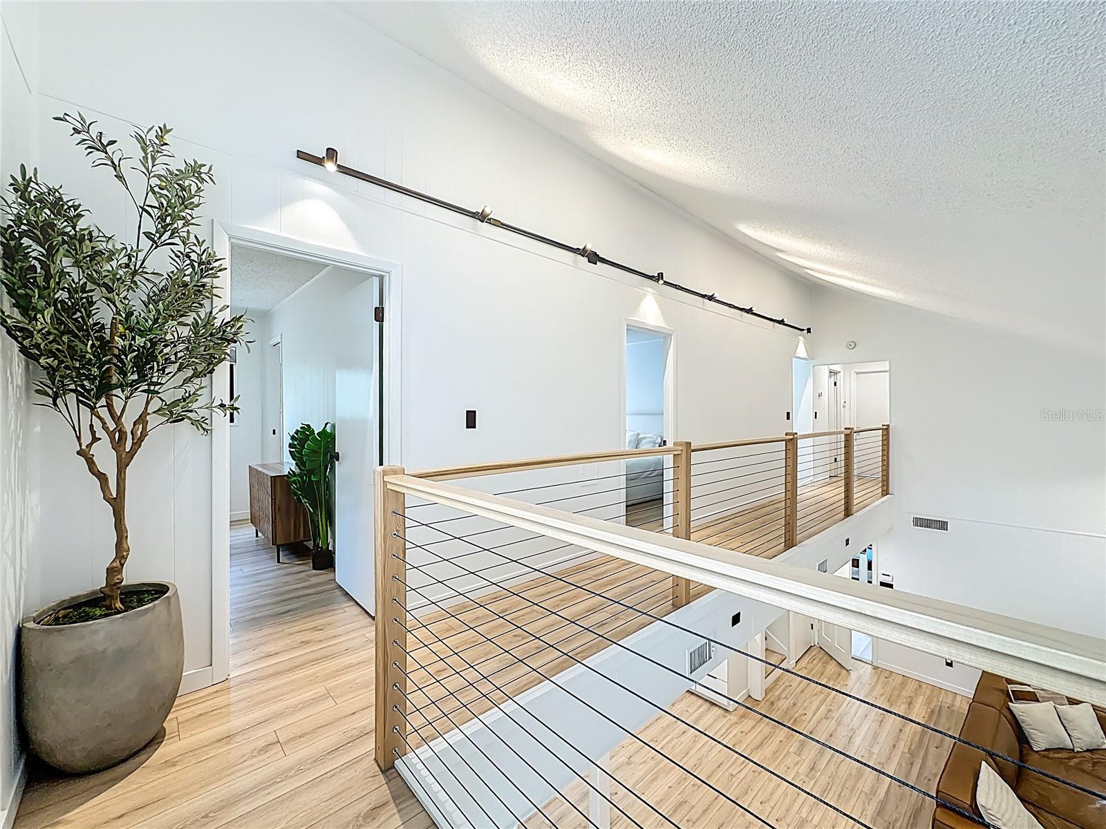 RAVENWOOD - Residential