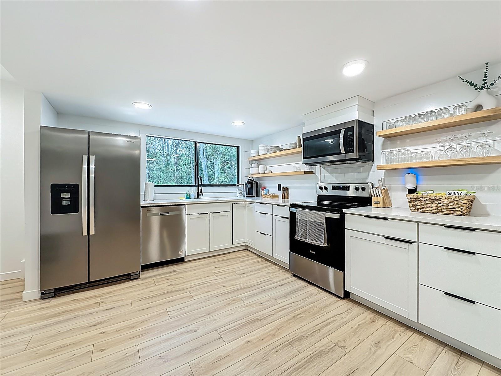 RAVENWOOD - Residential