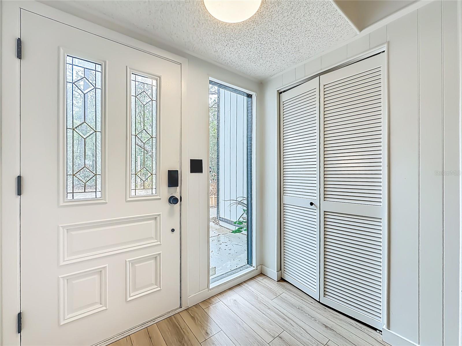 RAVENWOOD - Residential