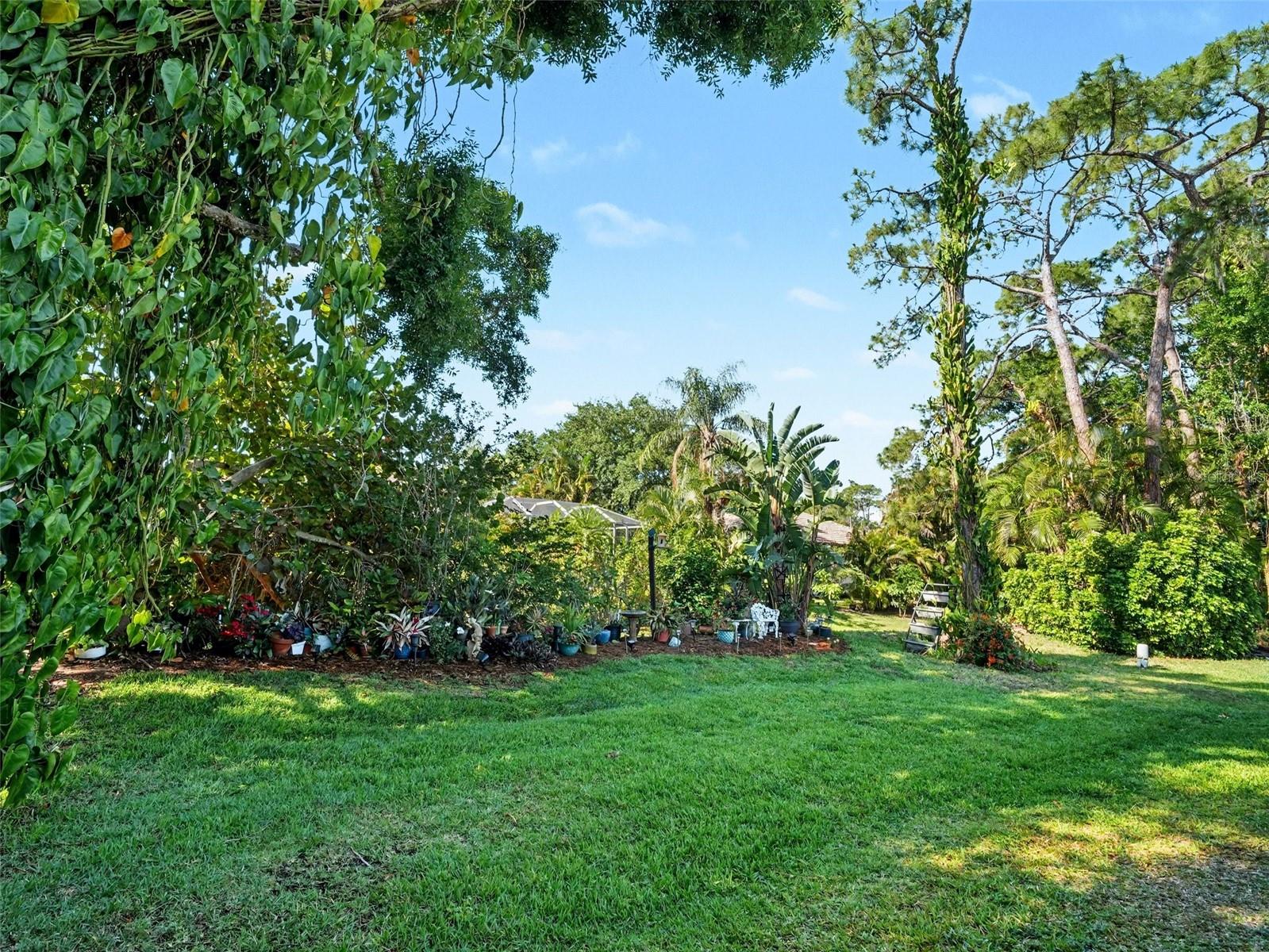 PALM-AIRE AT SARASOTA 7-B - Residential
