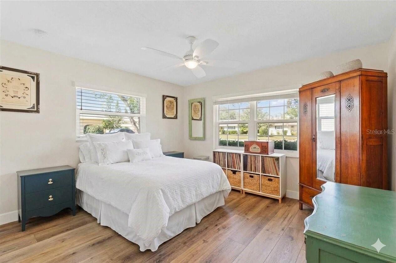 PALM-AIRE AT SARASOTA 7-B - Residential
