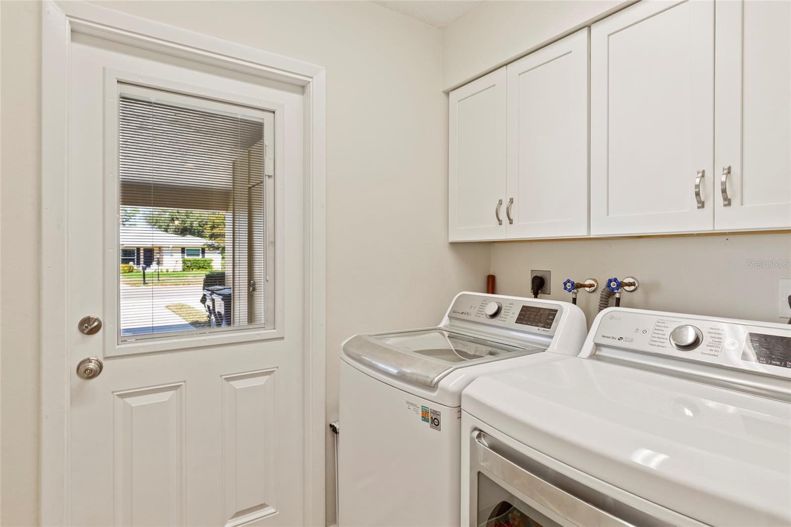 PALM-AIRE AT SARASOTA 7-B - Residential