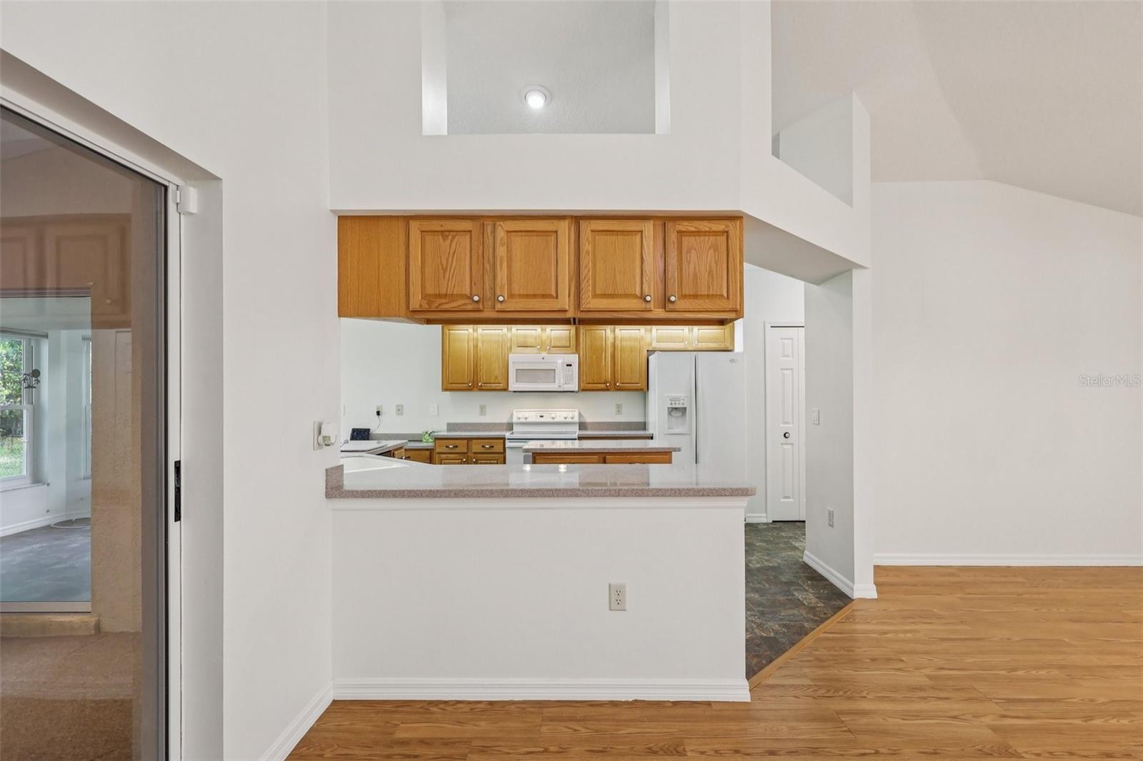GROVES/BAYTREE PH 01 - Residential
