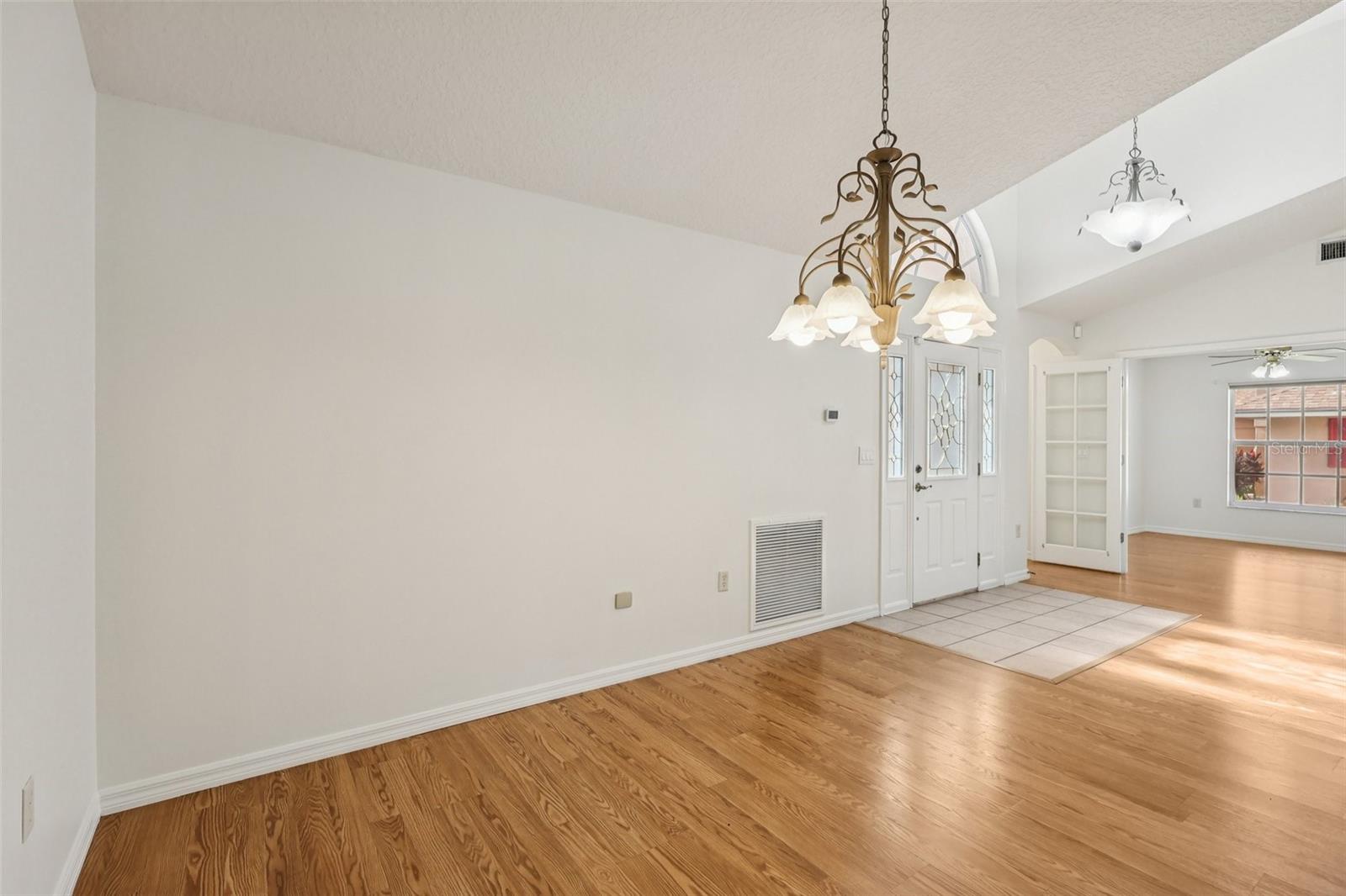 GROVES/BAYTREE PH 01 - Residential