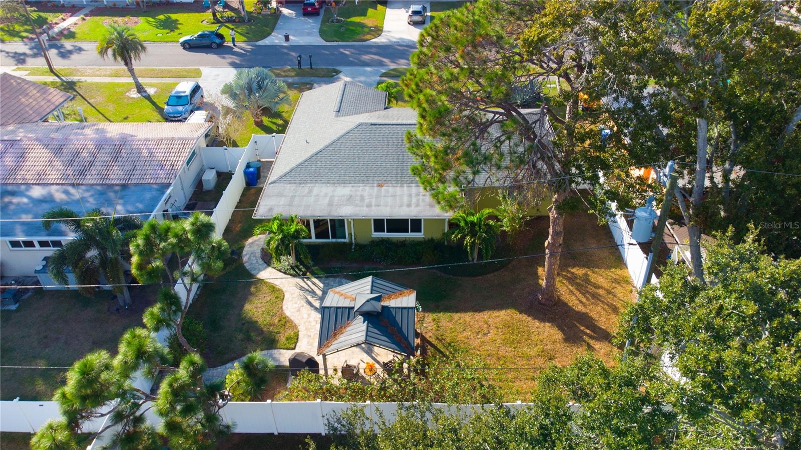 LAKESIDE TERRACE 1ST ADD - Residential