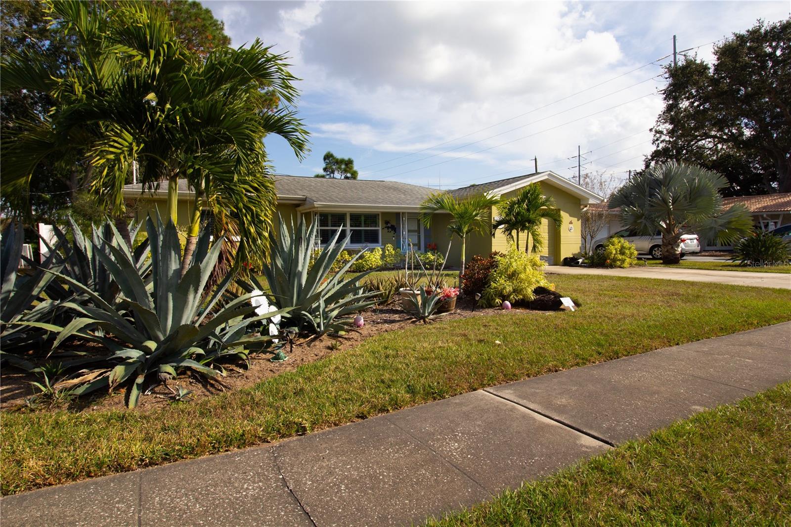 LAKESIDE TERRACE 1ST ADD - Residential