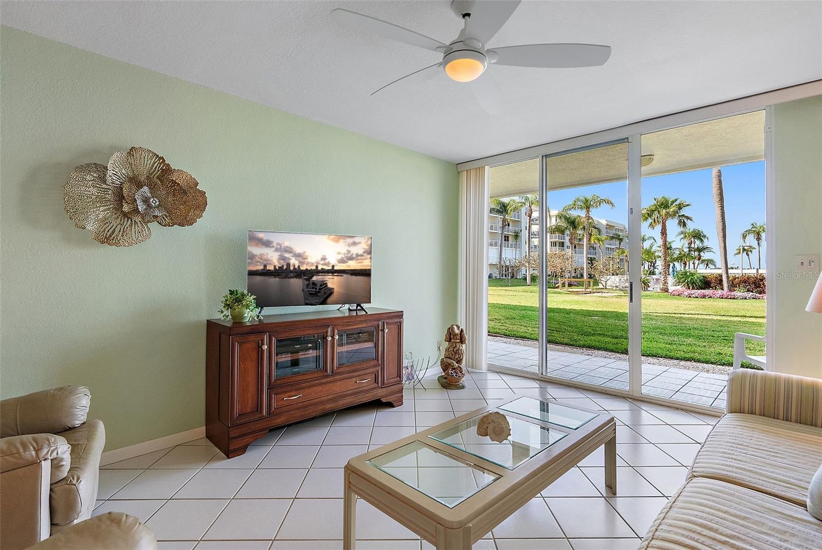 BAHIA VISTA UNIT II - Residential