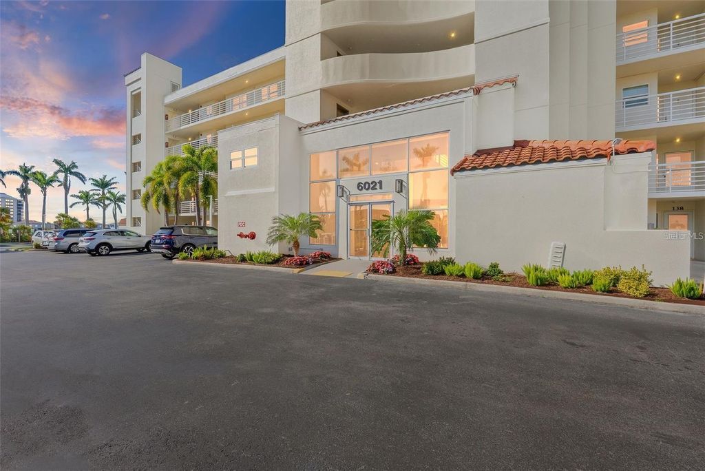 Photo of 6021 Bahia Del Mar Circle #137, St Petersburg, FL 33715 (MLS # TB8433188)