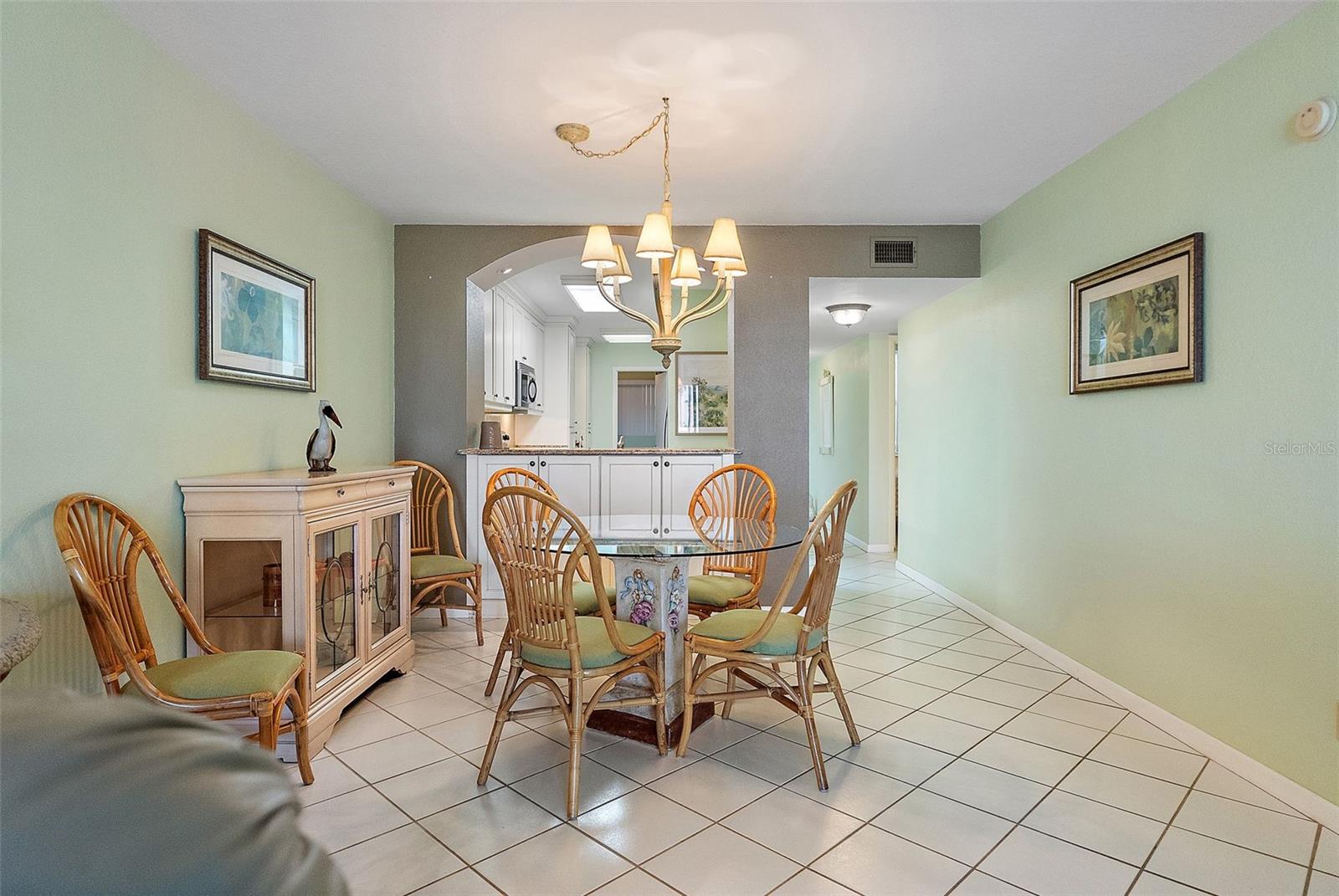 BAHIA VISTA UNIT II - Residential
