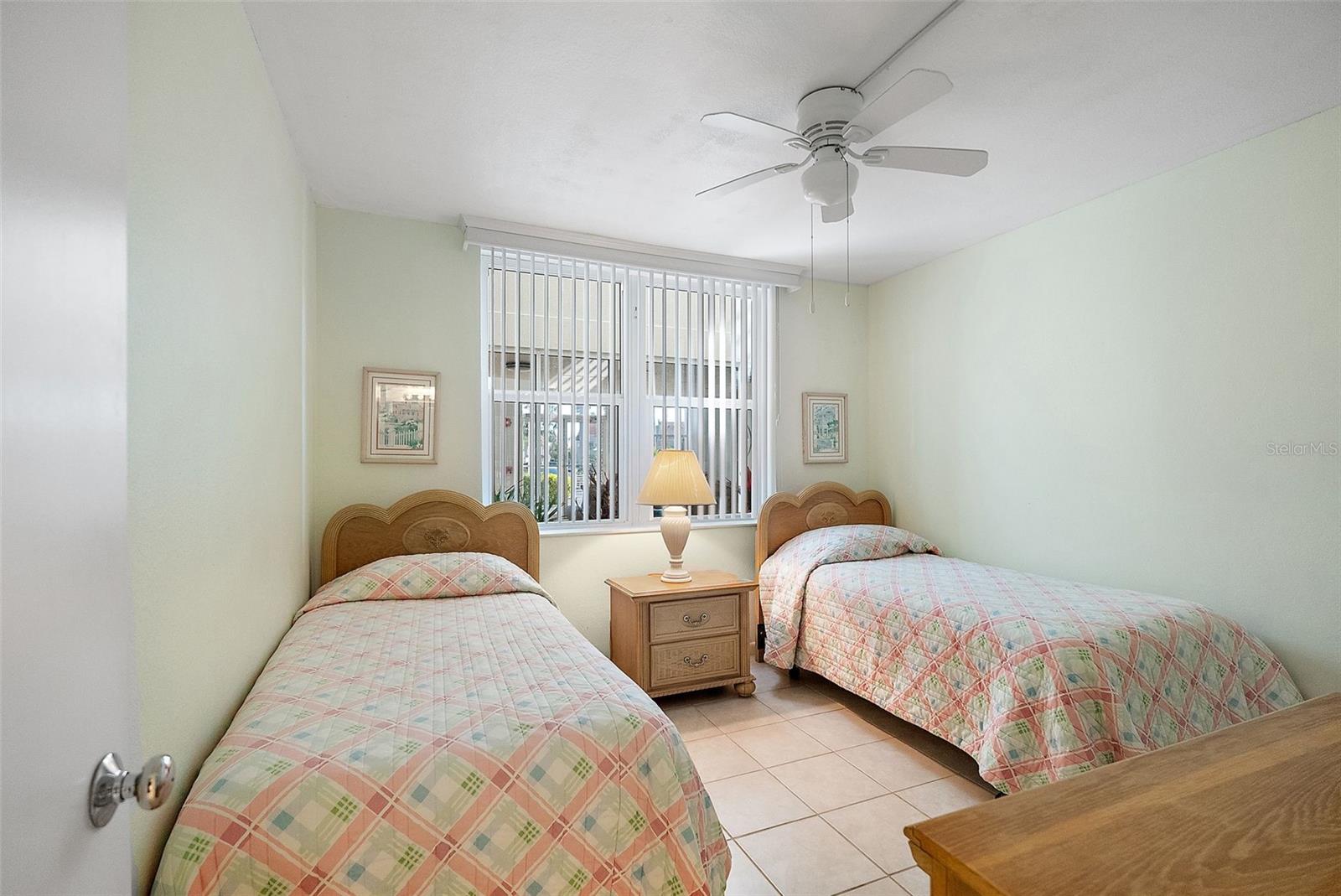 BAHIA VISTA UNIT II - Residential
