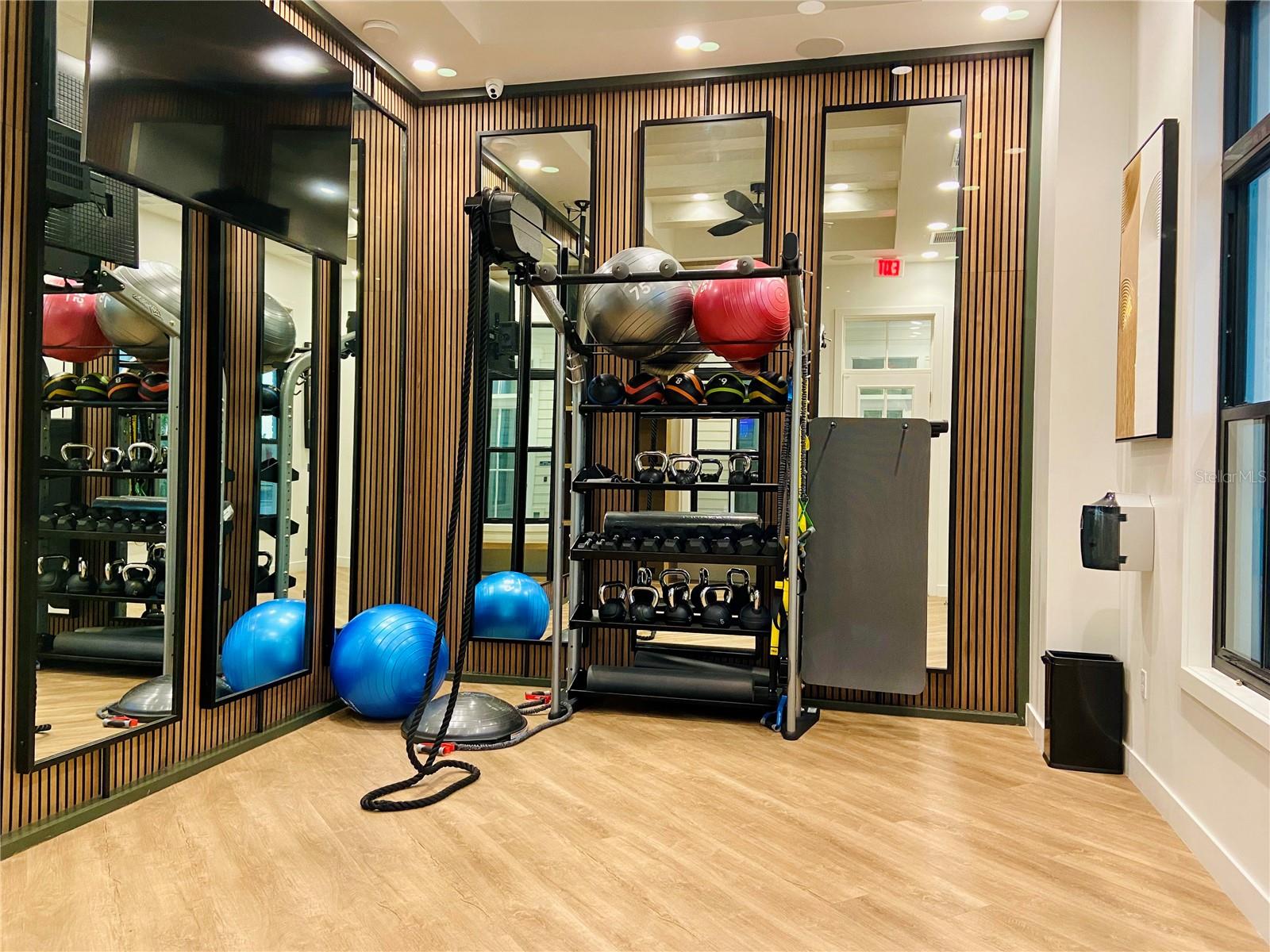 BRONSON PEAK PH 1A - Residential Lease