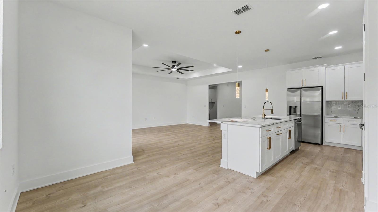 FLA DEV CO SUB - Residential