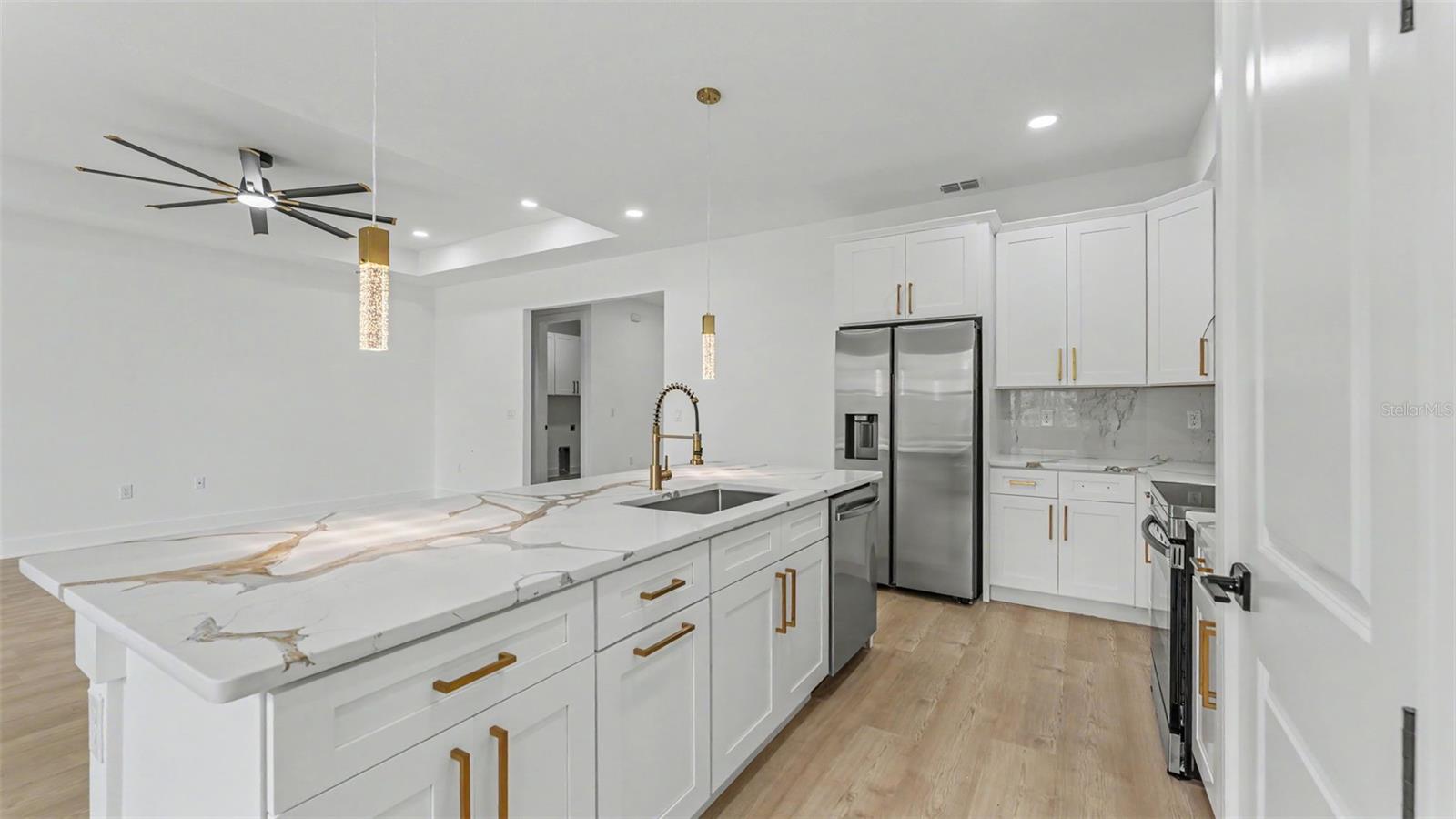 FLA DEV CO SUB - Residential